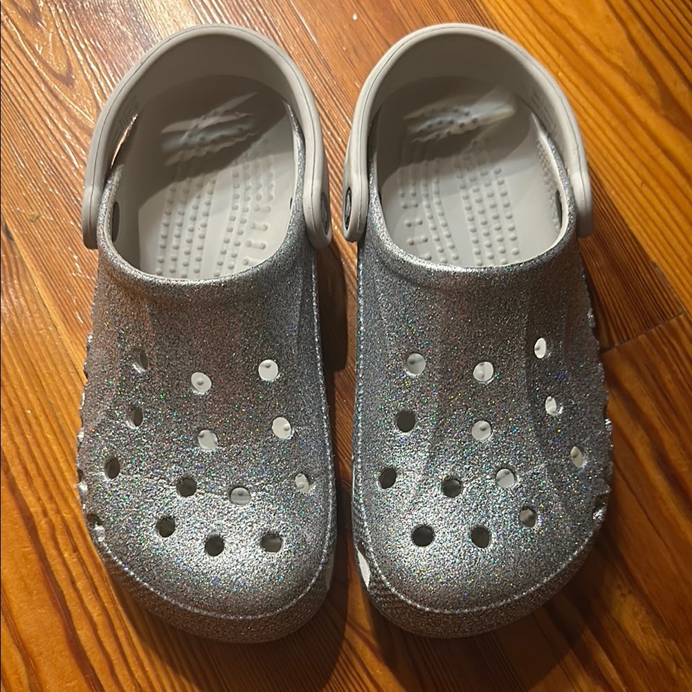 Women’s Glitter Crocs - Silver